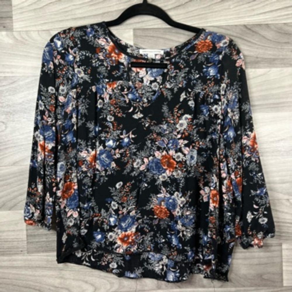 American Eagle Outfitters Womens Blouse Black Floral Long Sleeve Keyhole Neck XS